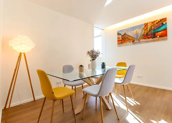 Viana Urban Glamour * Виана-ду-Каштелу